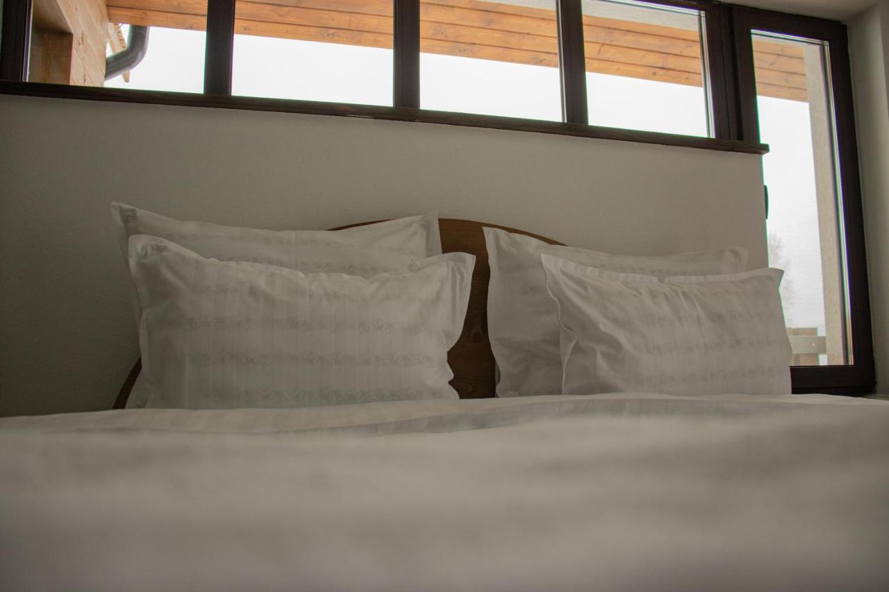 Delut Guest house