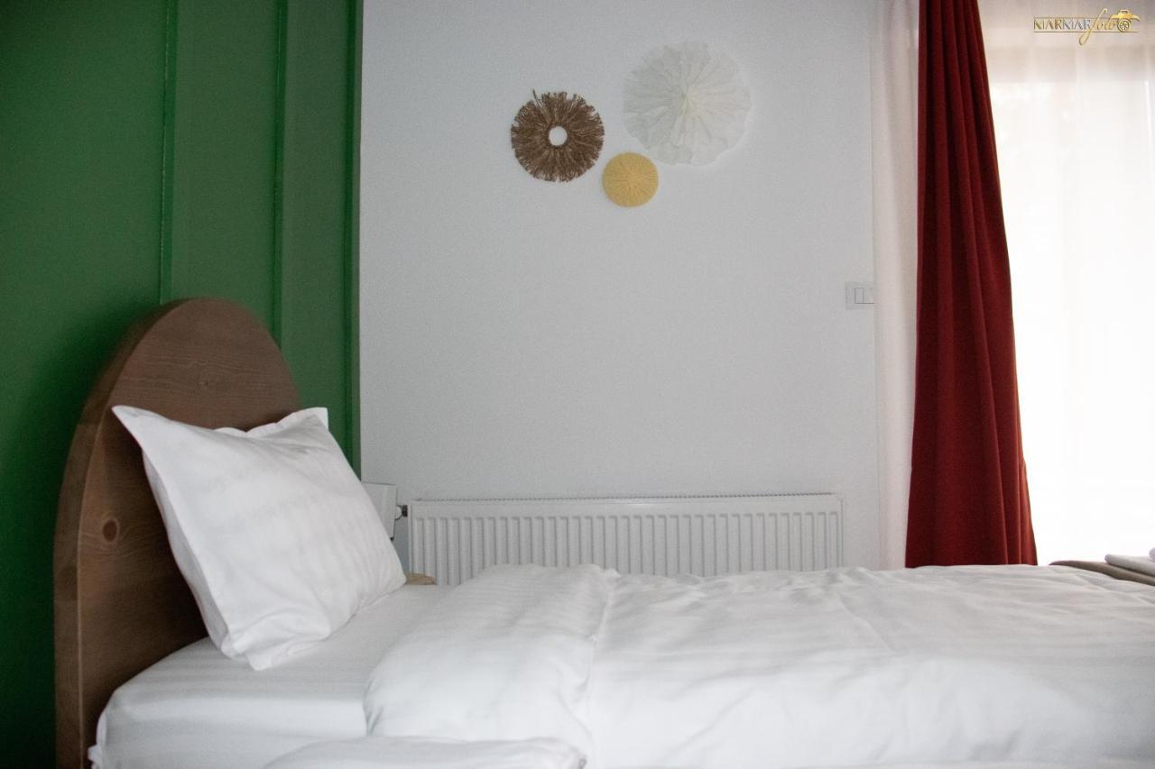 Guest house Delut *